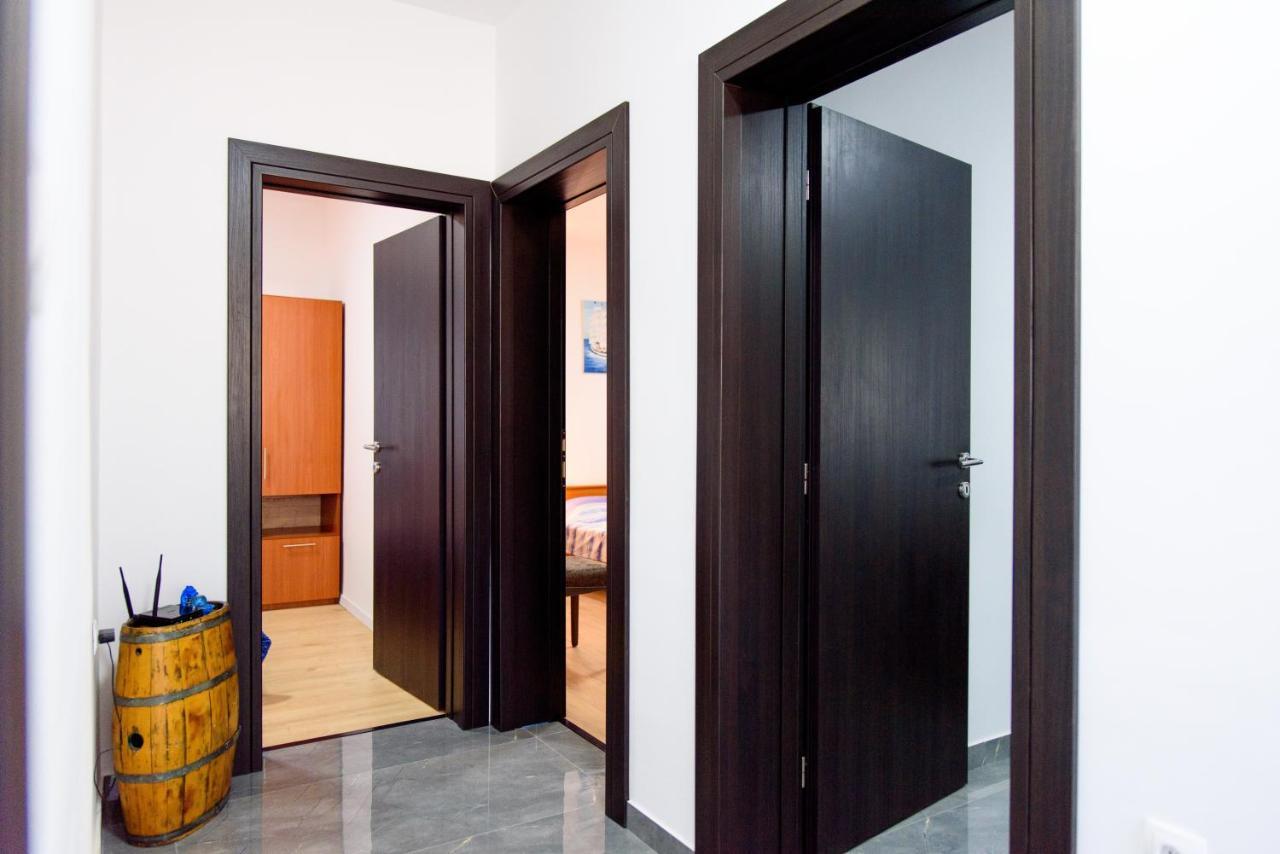 Apartman Lu Есенице Экстерьер фото